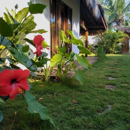 Nanas Homestay Bungalow Gili Air Exterior photo